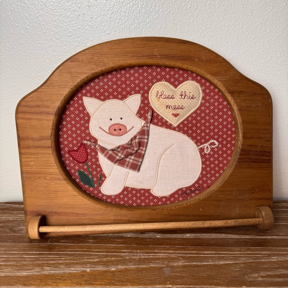 Vintage 1986 Valerie’s Folk Art Pig Wall Hanging Napkin Holder Bless This Mess